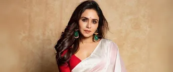 Amruta Khanvilkar Amruta Khanvilkar