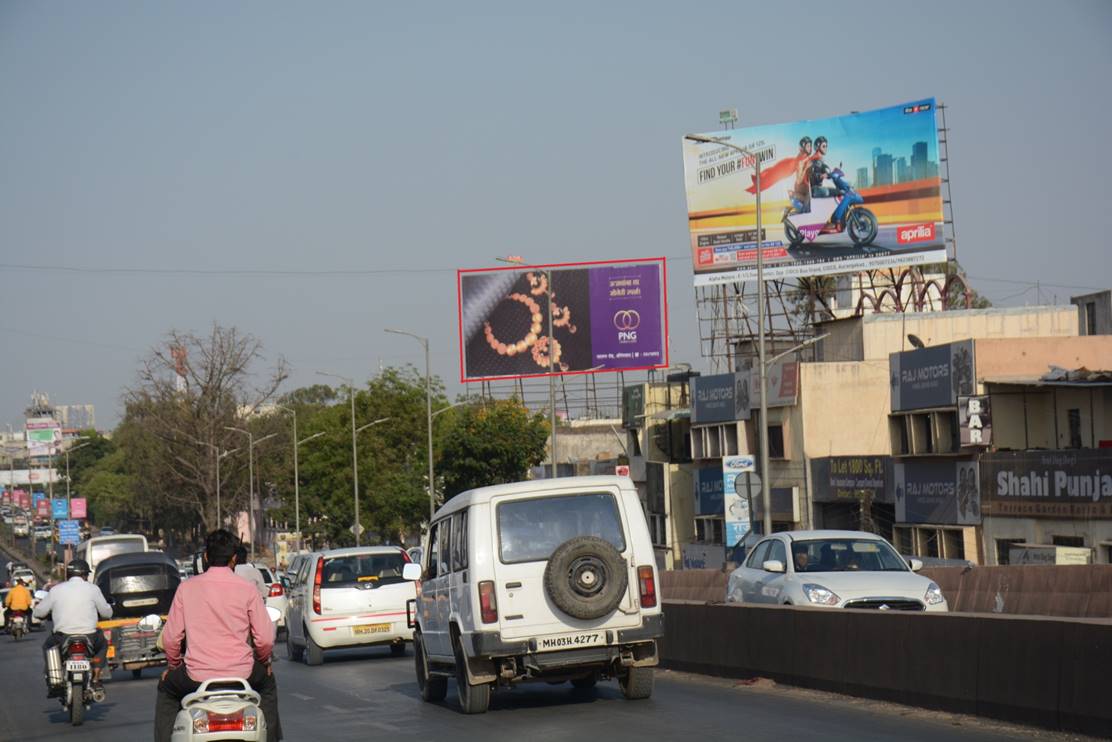 Outdoor Advertising image