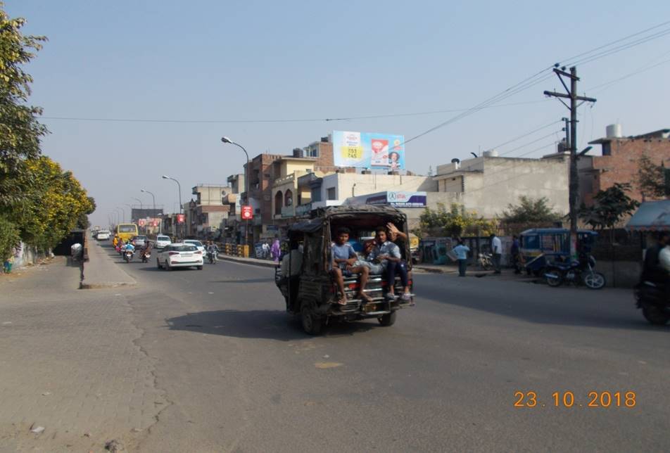 Outdoor Advertising image