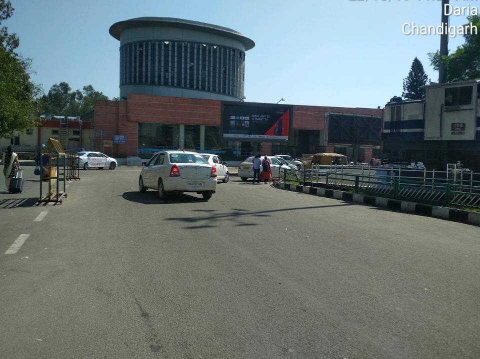 Outdoor Advertising image