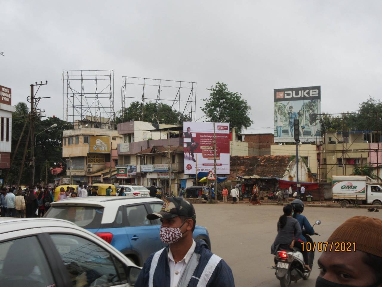 Outdoor Advertising image