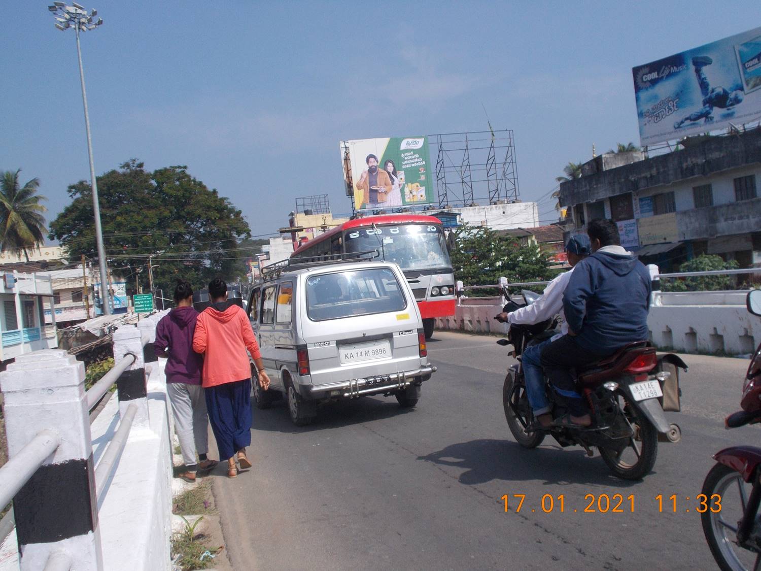 Outdoor Advertising image