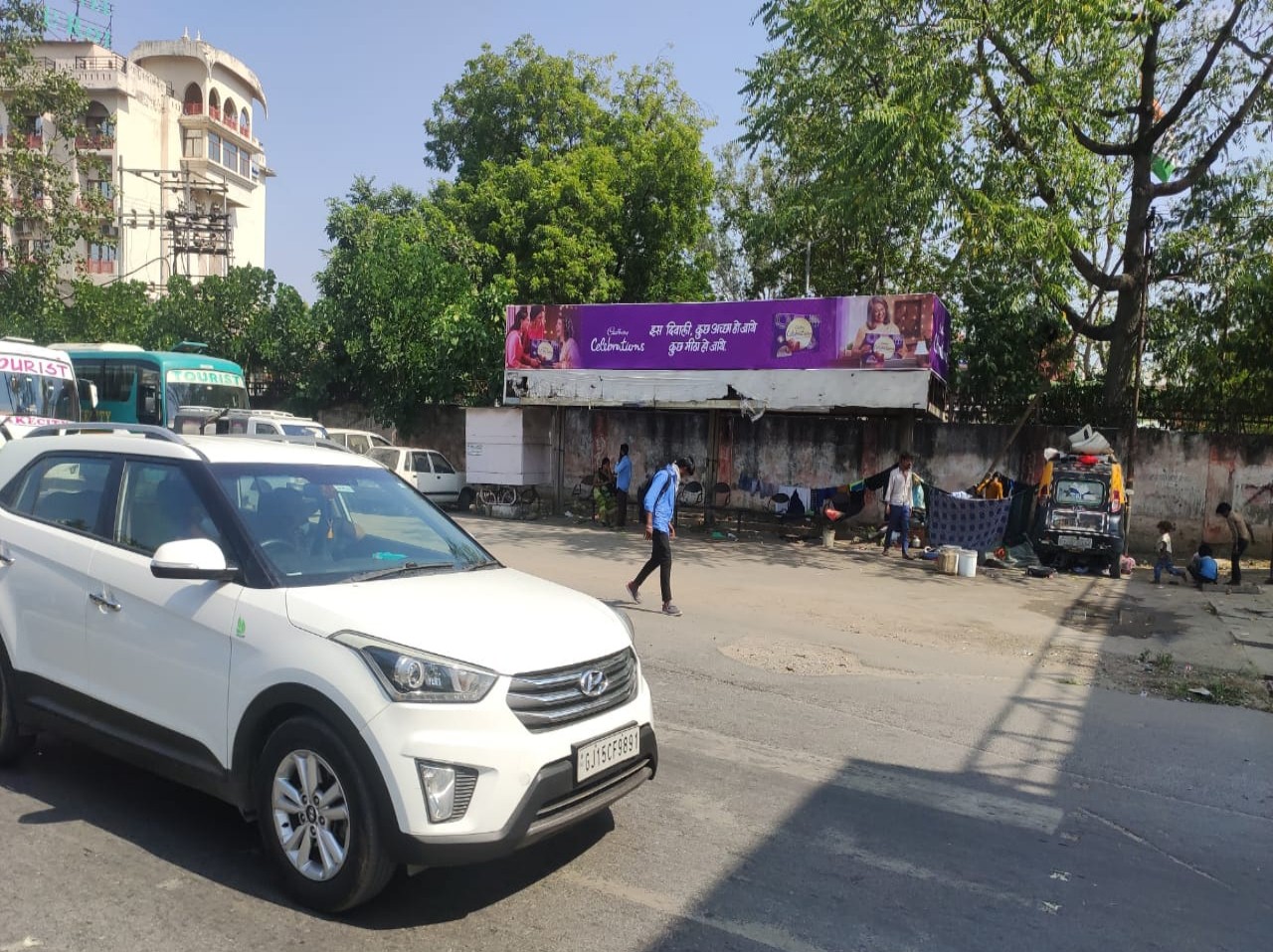 Outdoor Advertising image