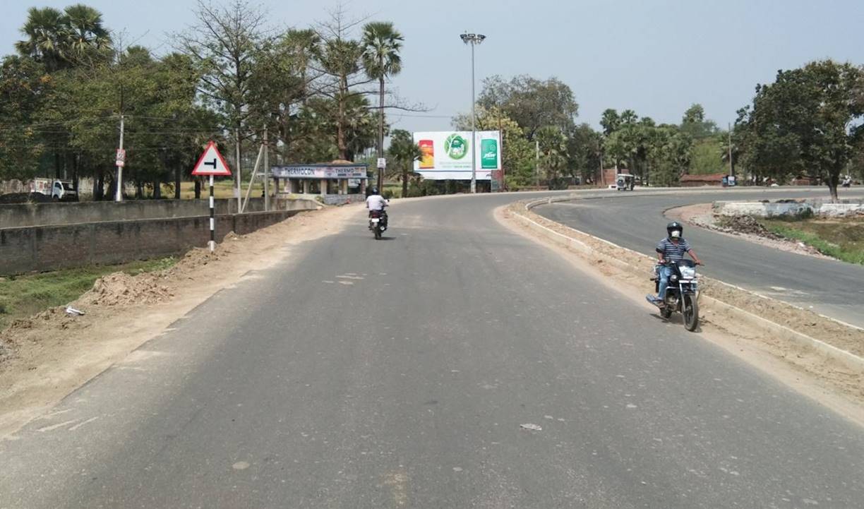 Outdoor Advertising image