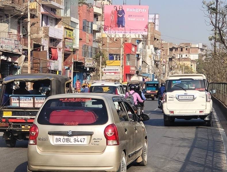 Outdoor Advertising image