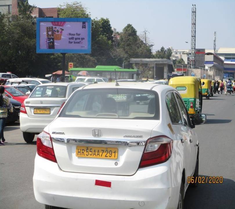 Outdoor Advertising image