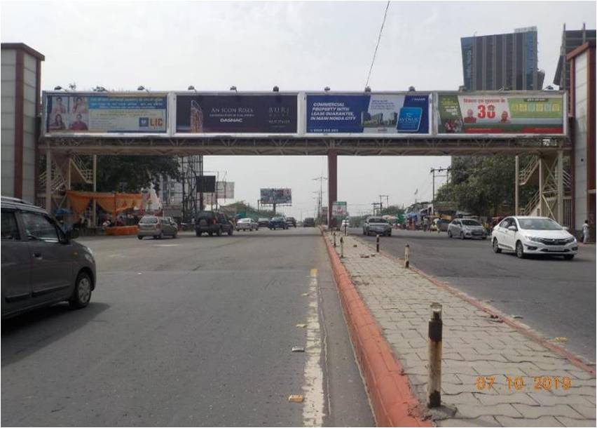 Outdoor Advertising image