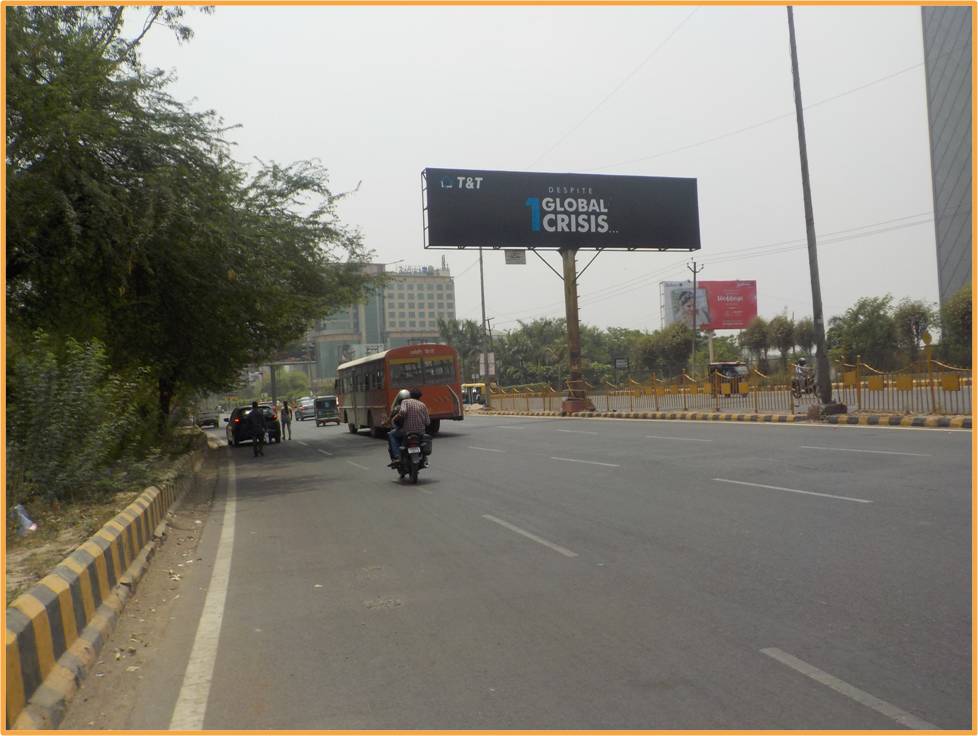 Outdoor Advertising image