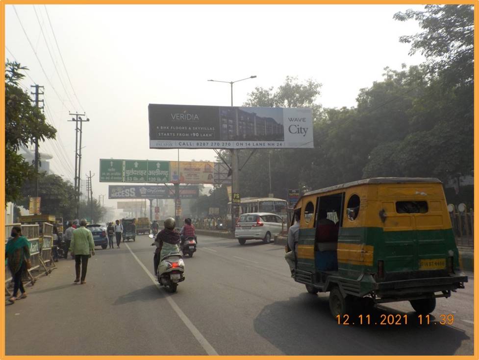 Outdoor Advertising image