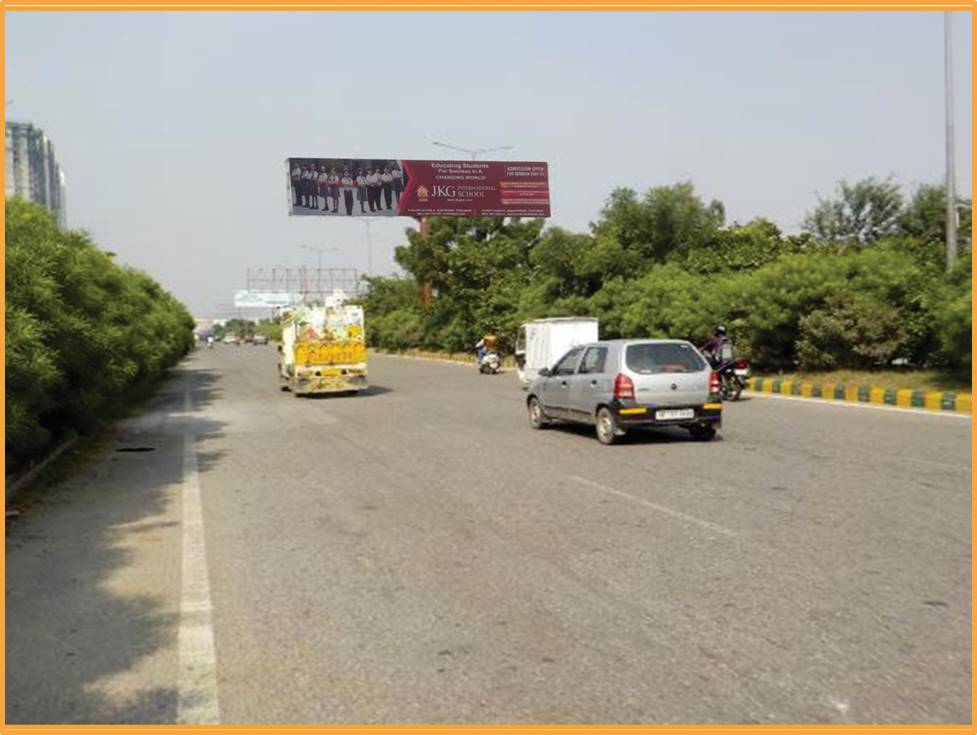 Outdoor Advertising image