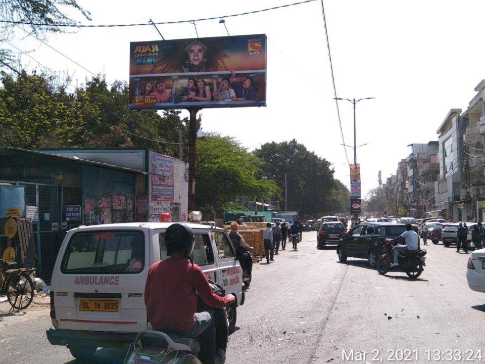 Outdoor Advertising image