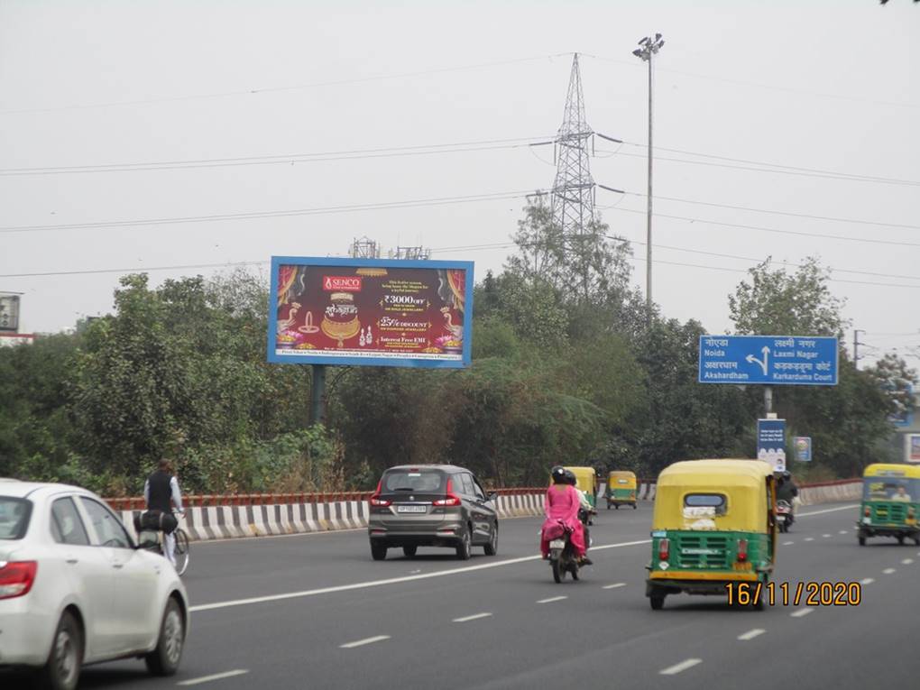 Outdoor Advertising image