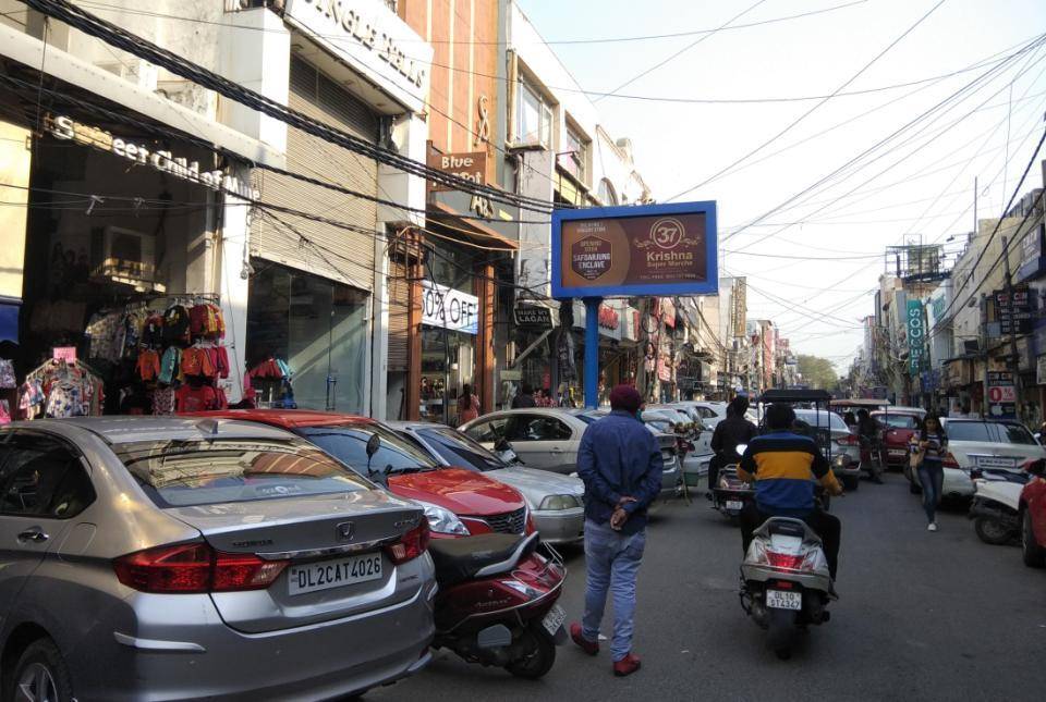 Outdoor Advertising image