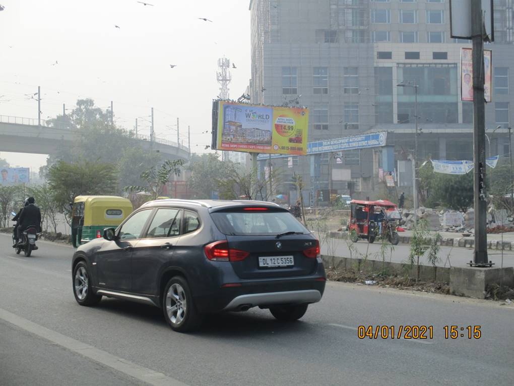 Outdoor Advertising image
