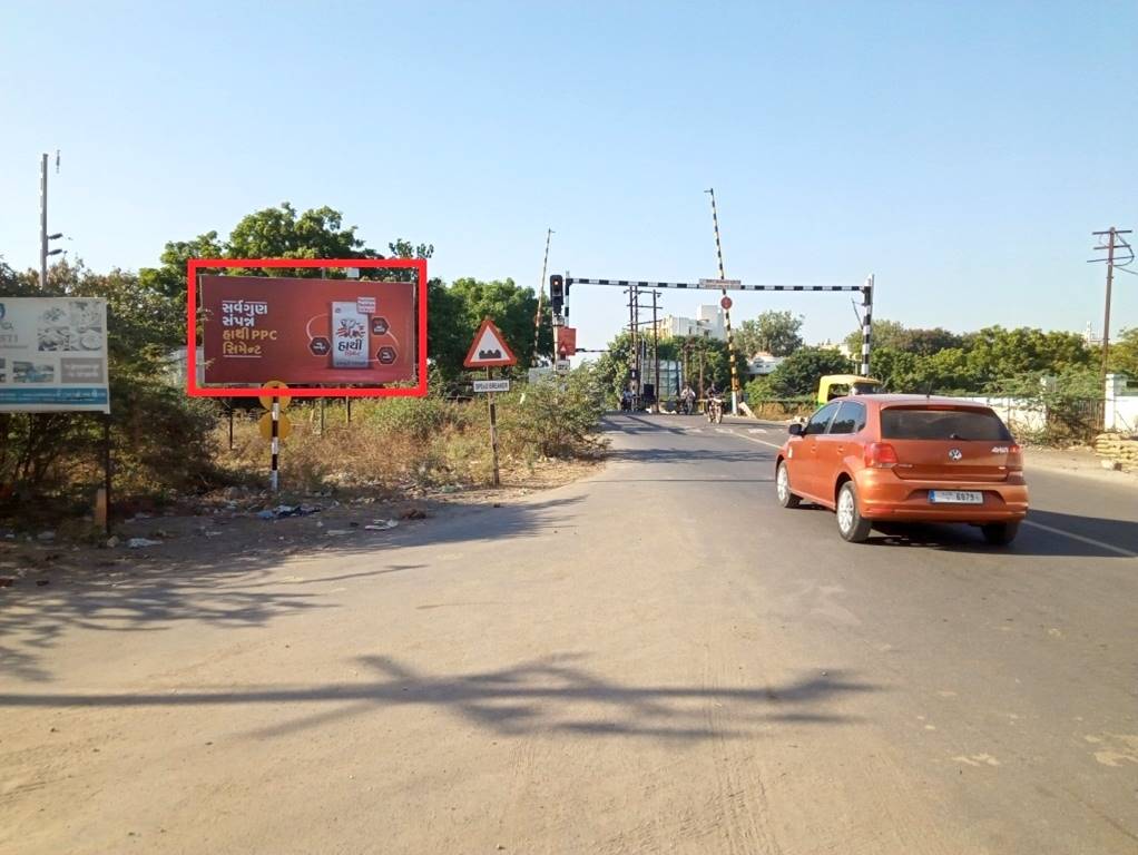Outdoor Advertising image