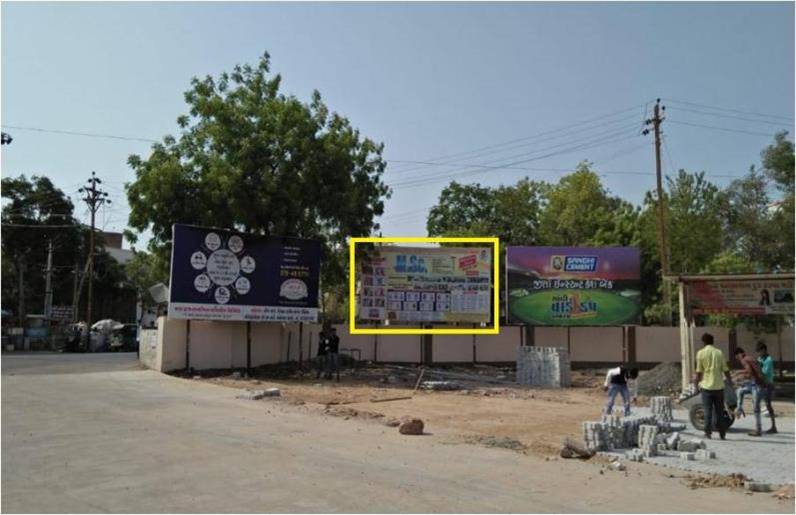 Outdoor Advertising image