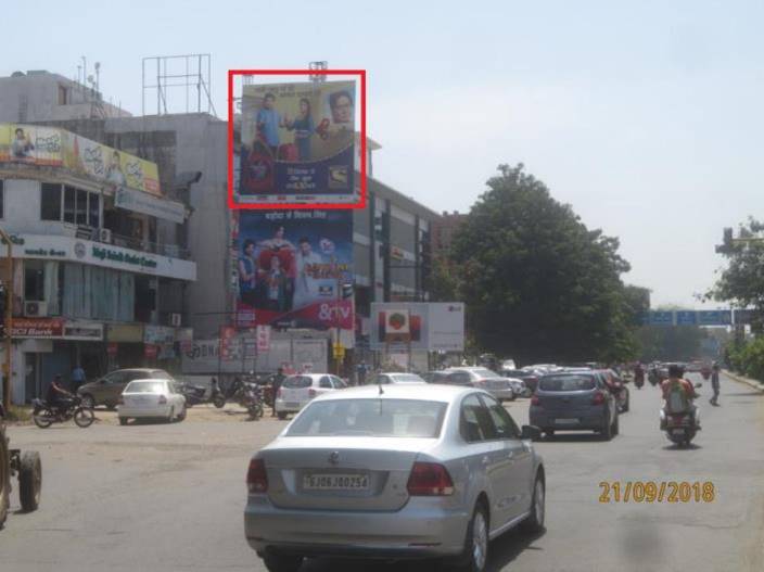 Outdoor Advertising image