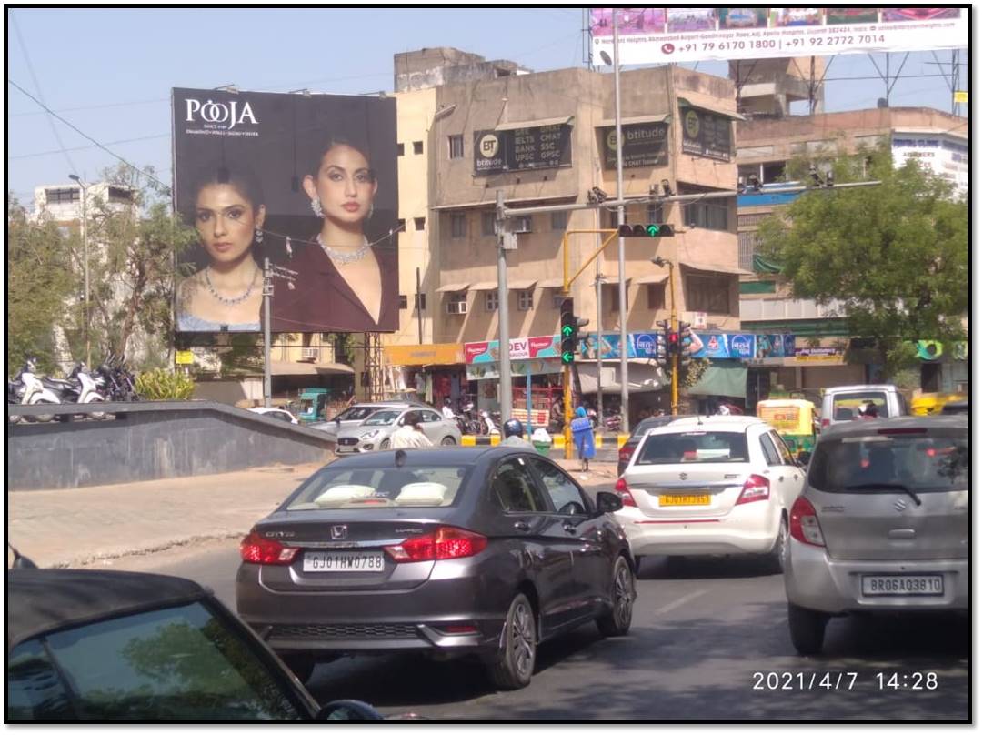 Outdoor Advertising image