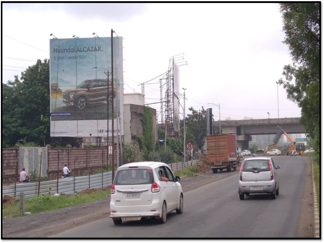 Outdoor Advertising image