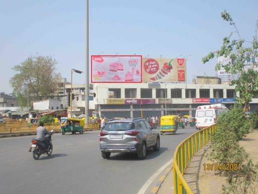 Outdoor Advertising image