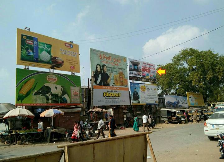 Outdoor Advertising image