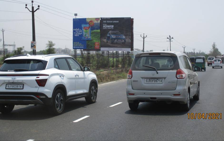 Outdoor Advertising image