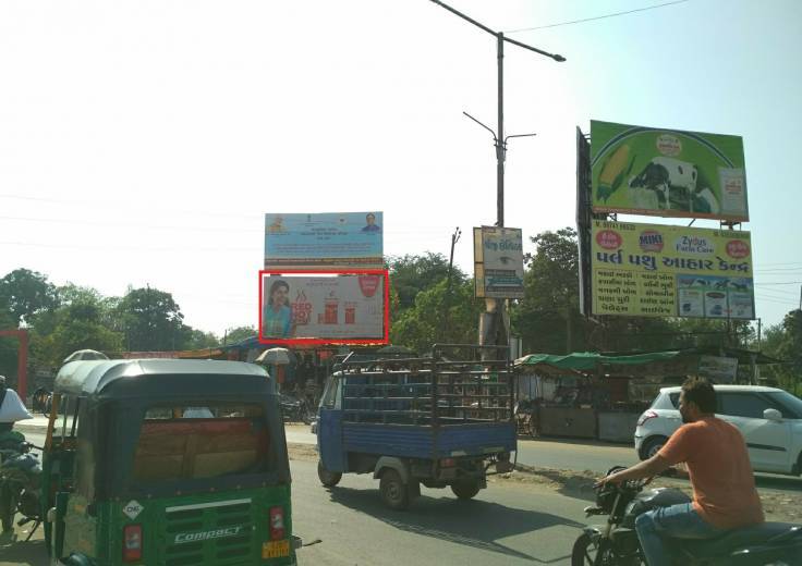 Outdoor Advertising image