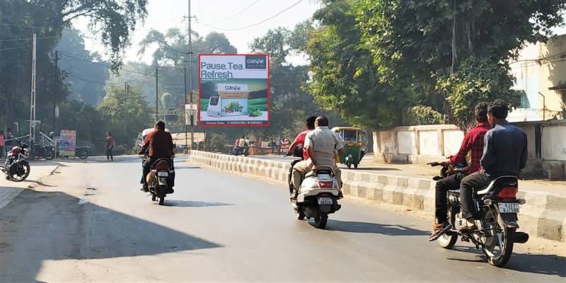 Outdoor Advertising image