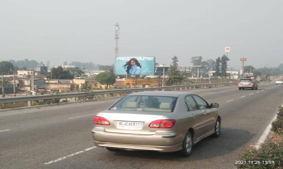 Outdoor Advertising image