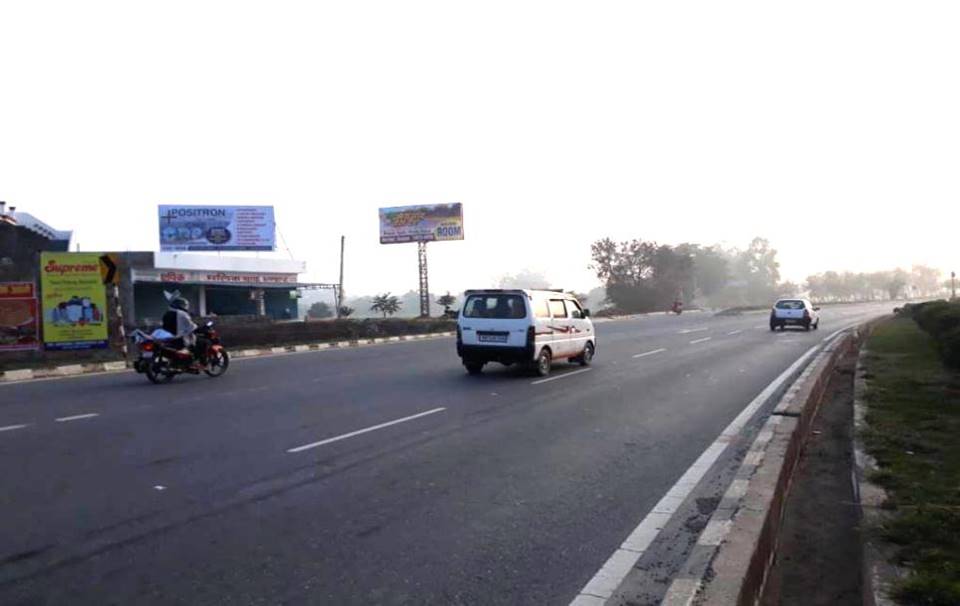 Outdoor Advertising image