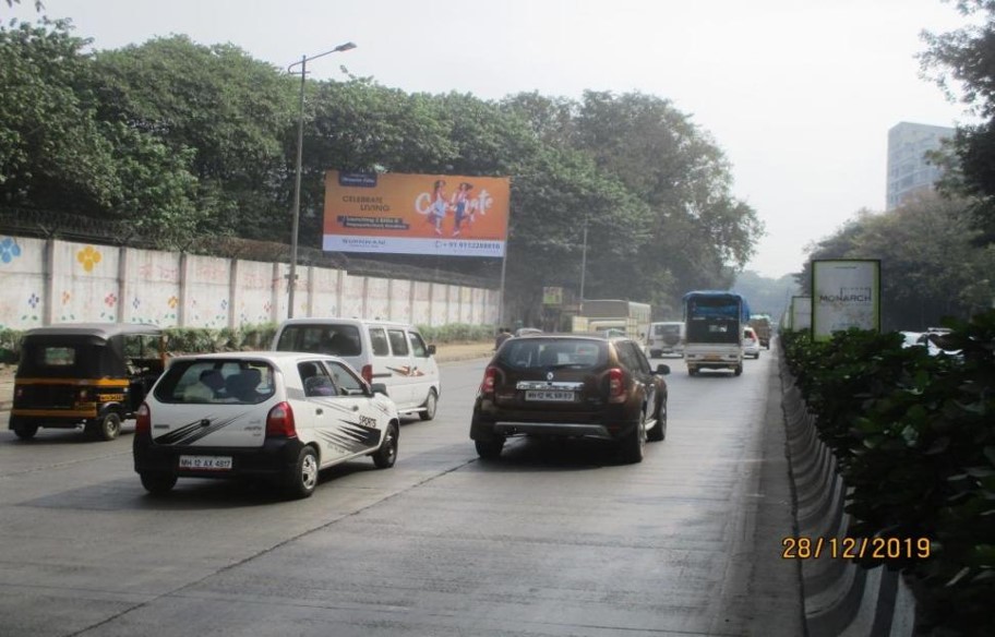 Outdoor Advertising image