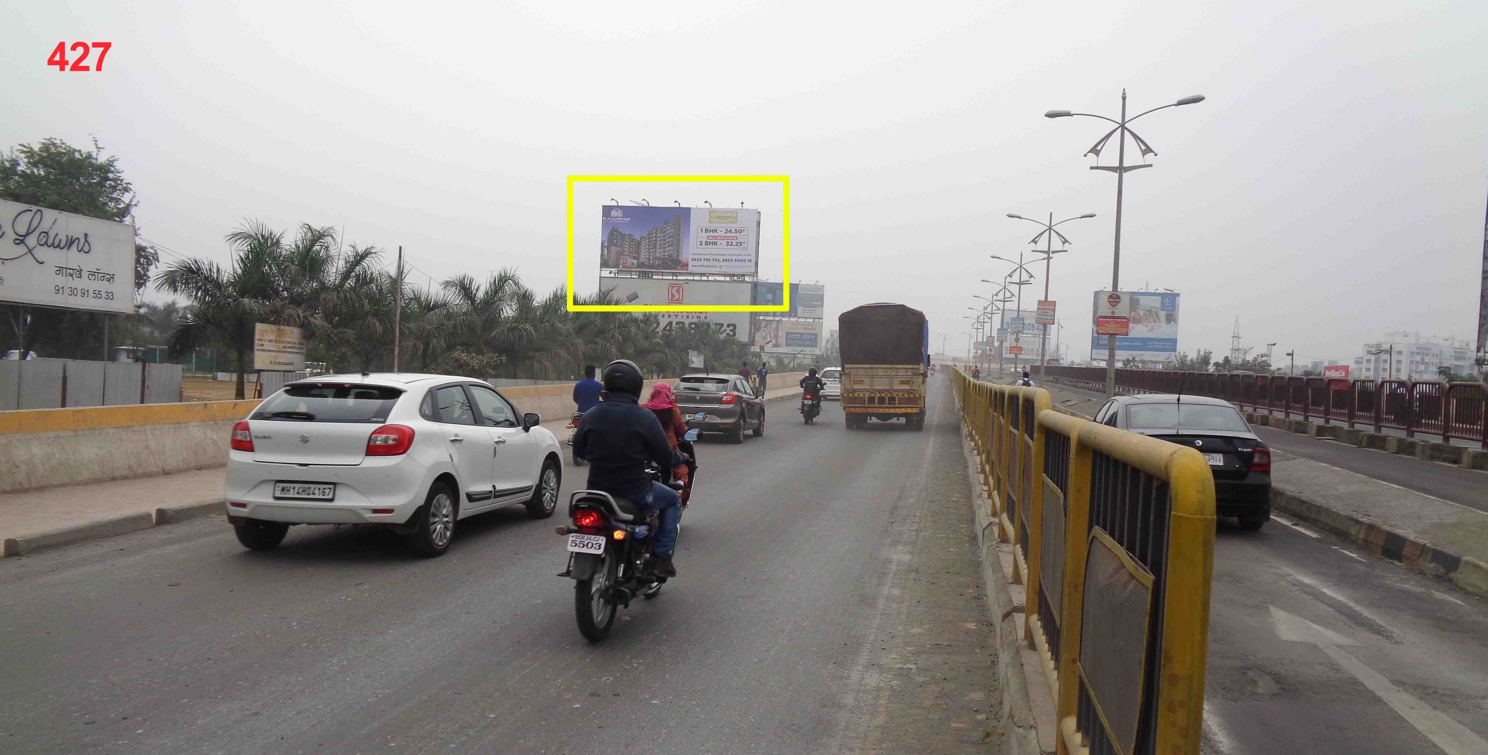 Outdoor Advertising image