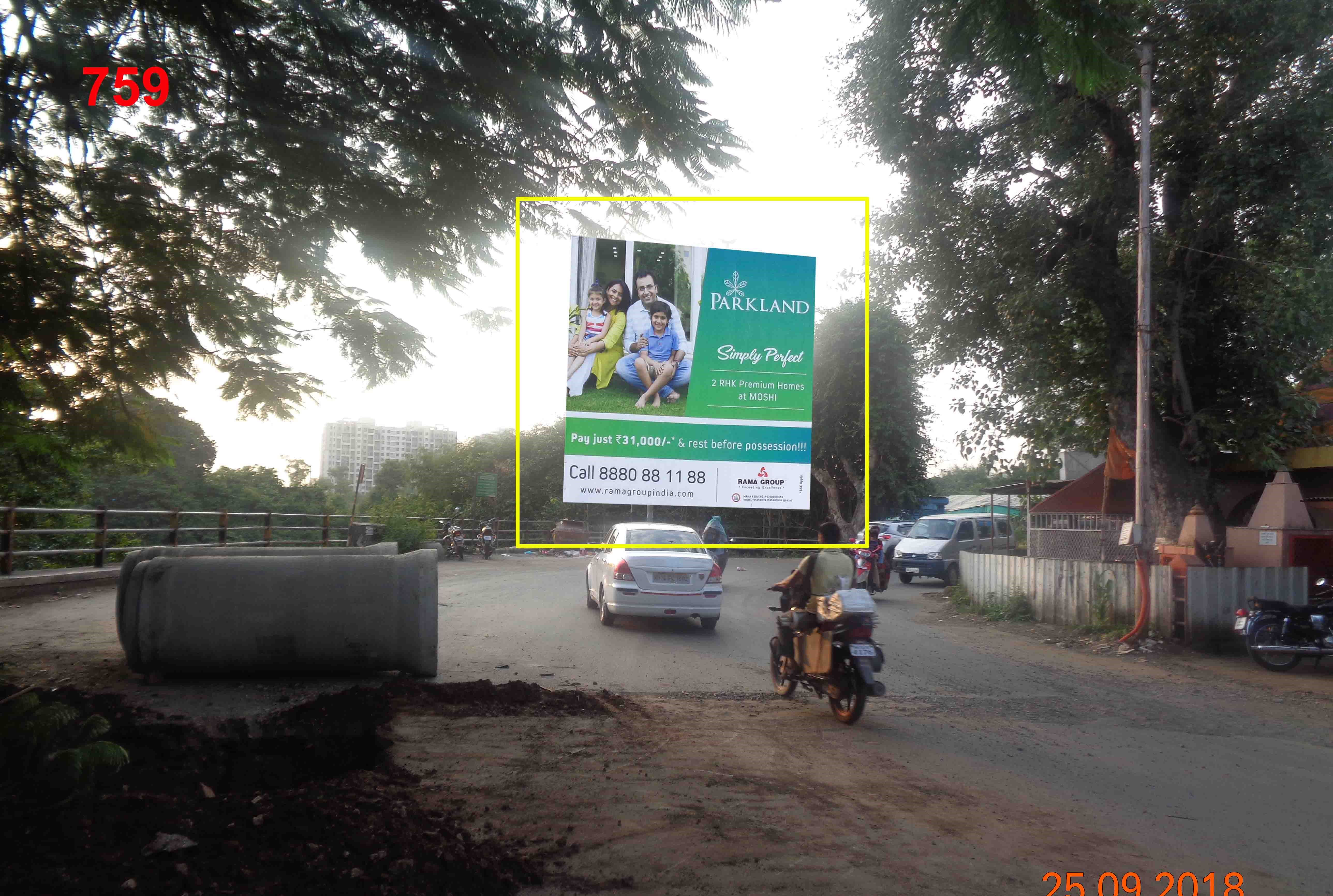 Outdoor Advertising image