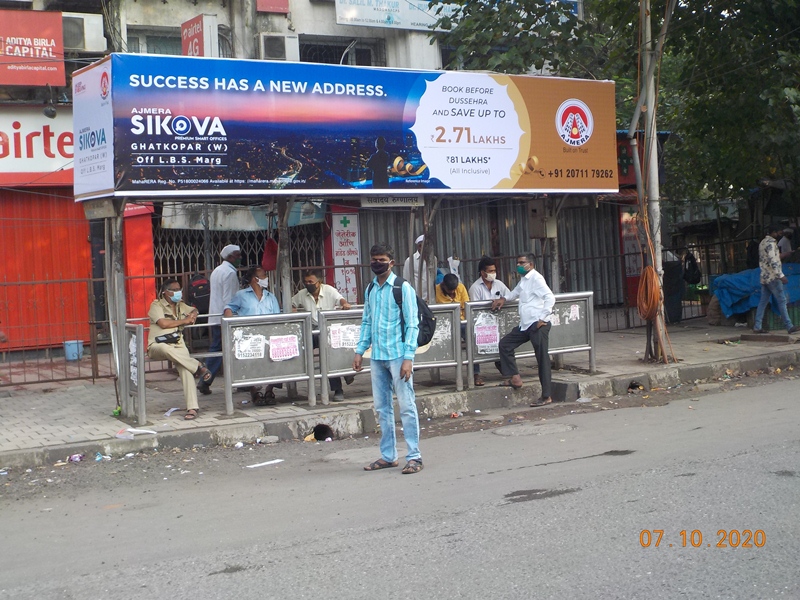 Outdoor Advertising image