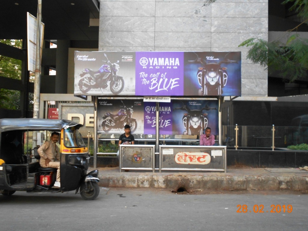 Outdoor Advertising image