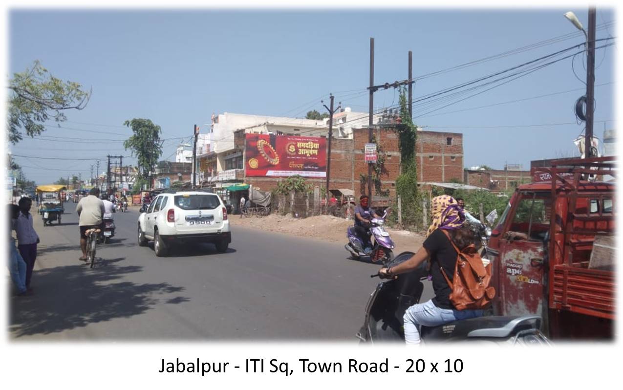 Outdoor Advertising image