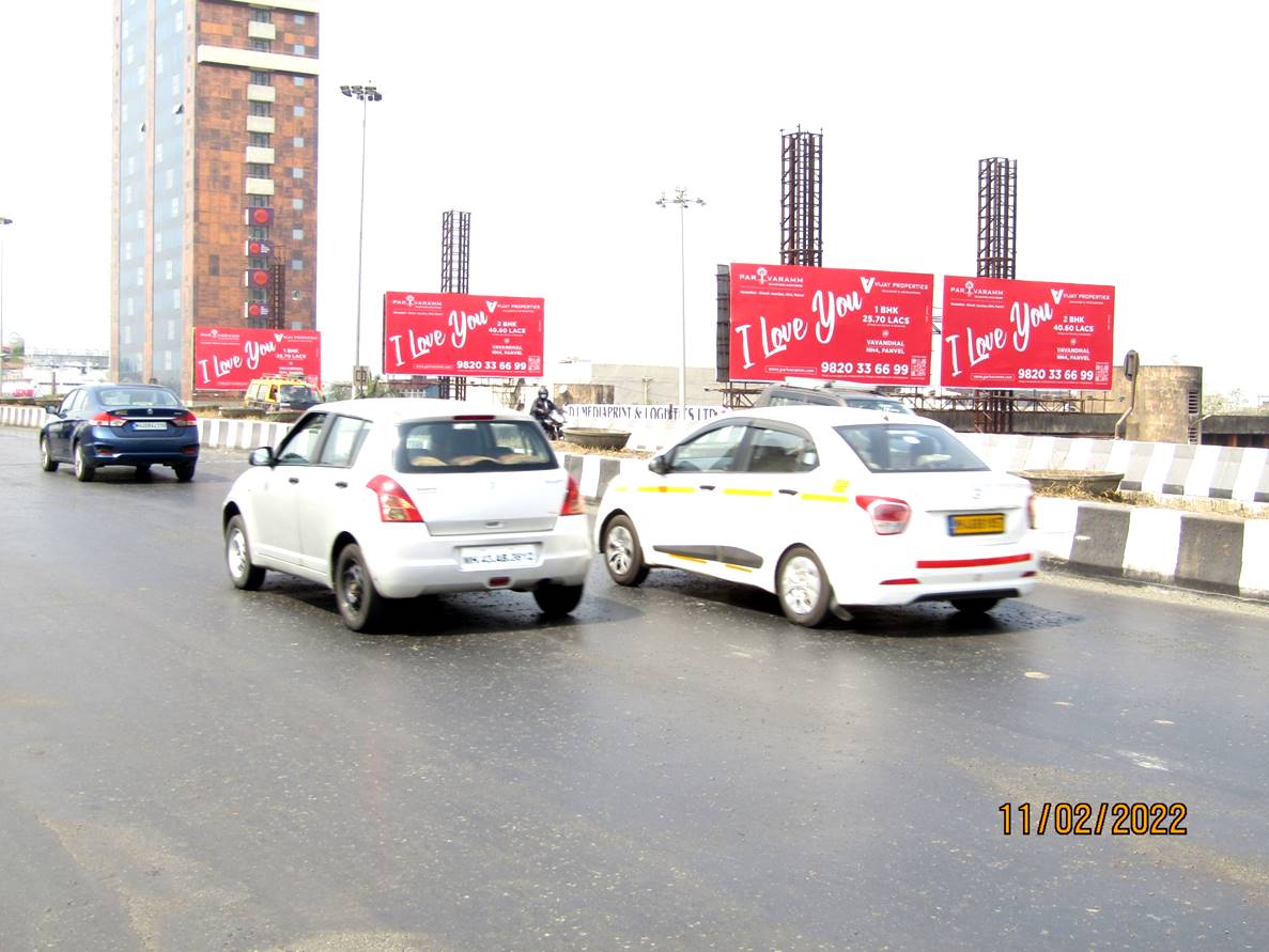 Outdoor Advertising image