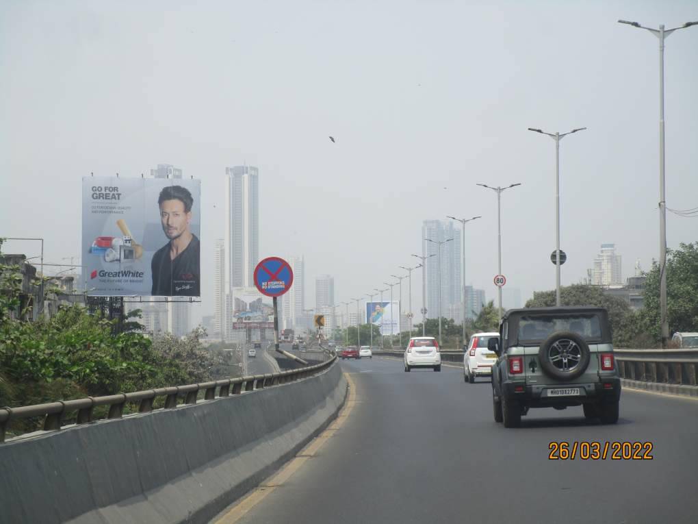 Outdoor Advertising image