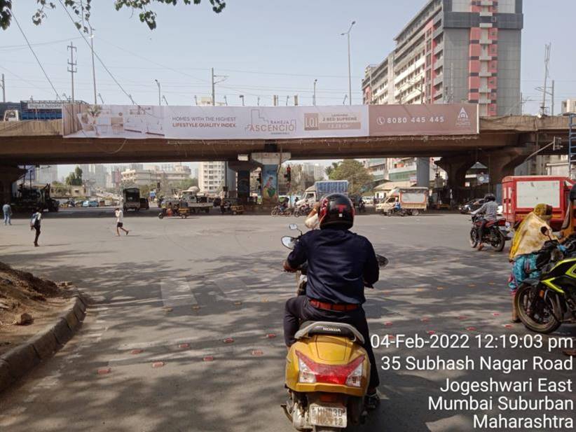 Outdoor Advertising image