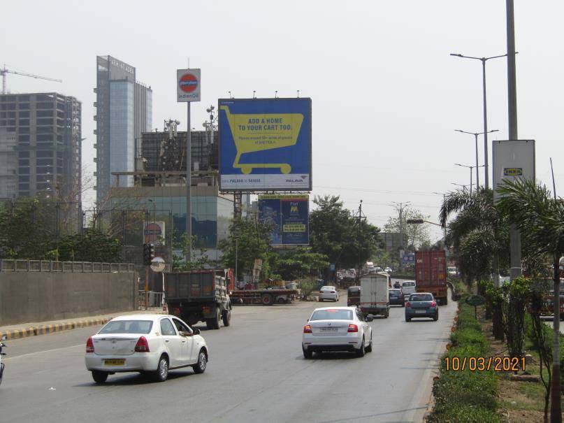 Outdoor Advertising image