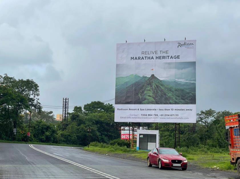 Outdoor Advertising image