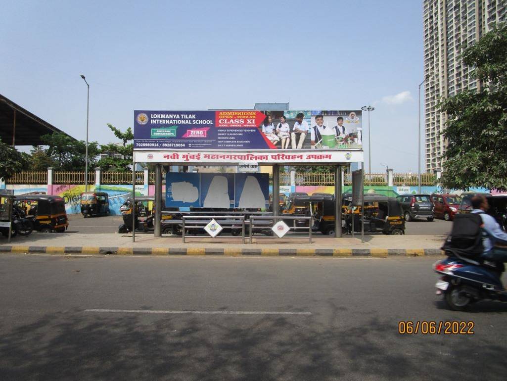 Outdoor Advertising image