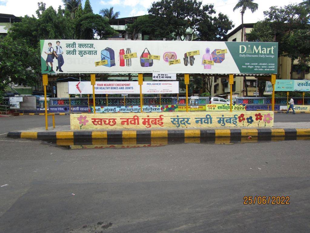 Outdoor Advertising image