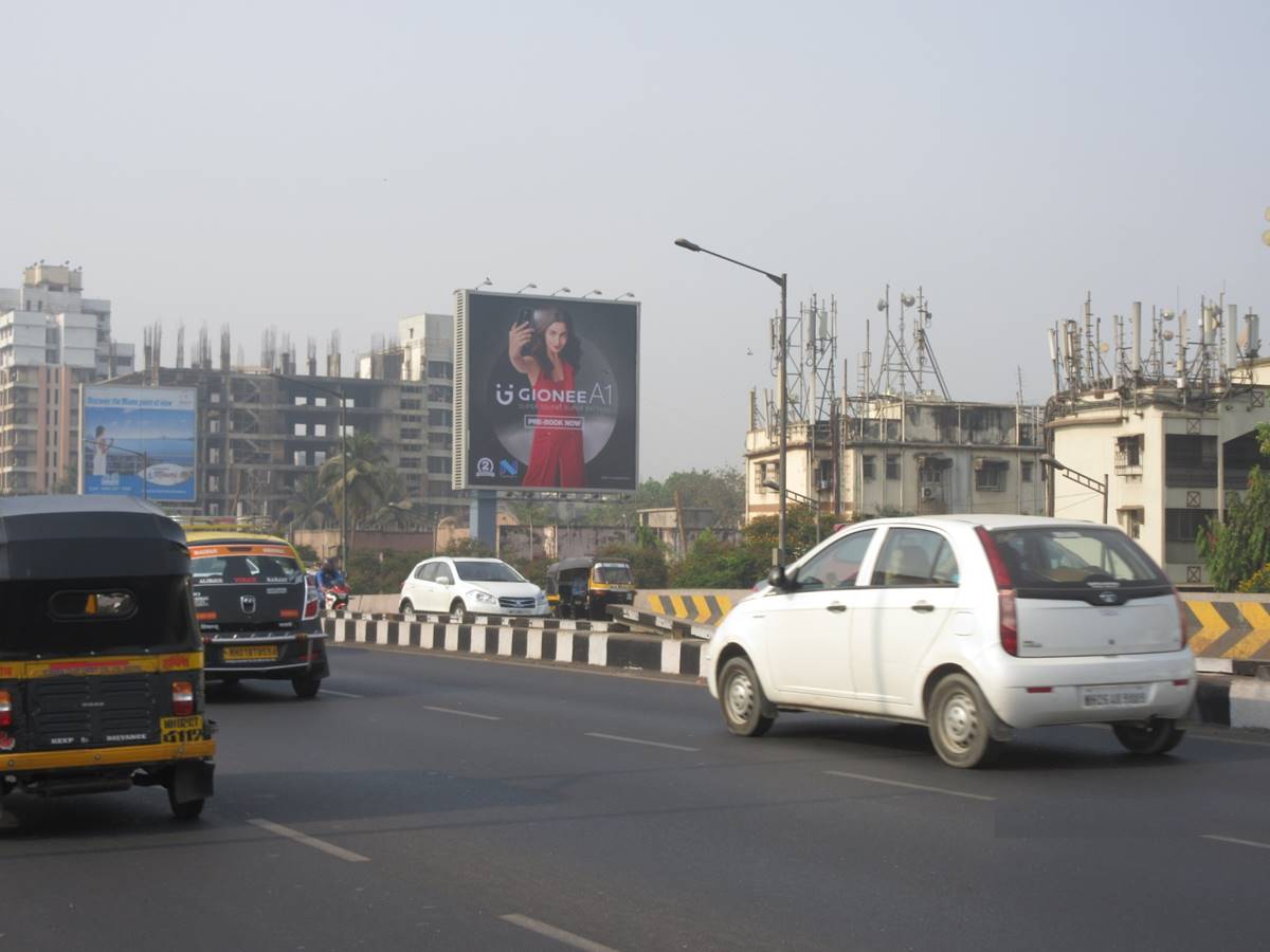 Outdoor Advertising image