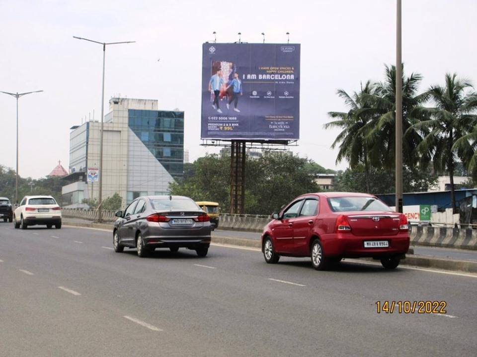 Outdoor Advertising image
