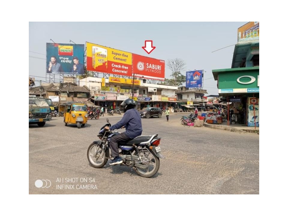 Outdoor Advertising image