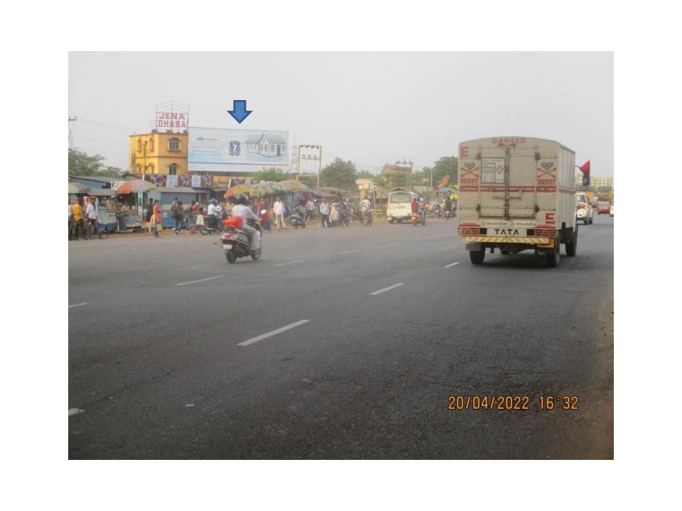 Outdoor Advertising image