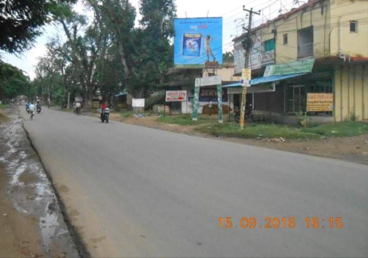 Outdoor Advertising image