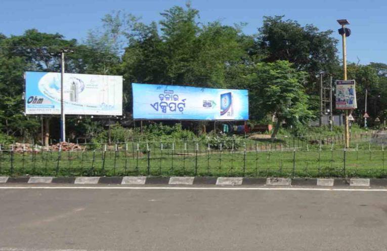 Outdoor Advertising image