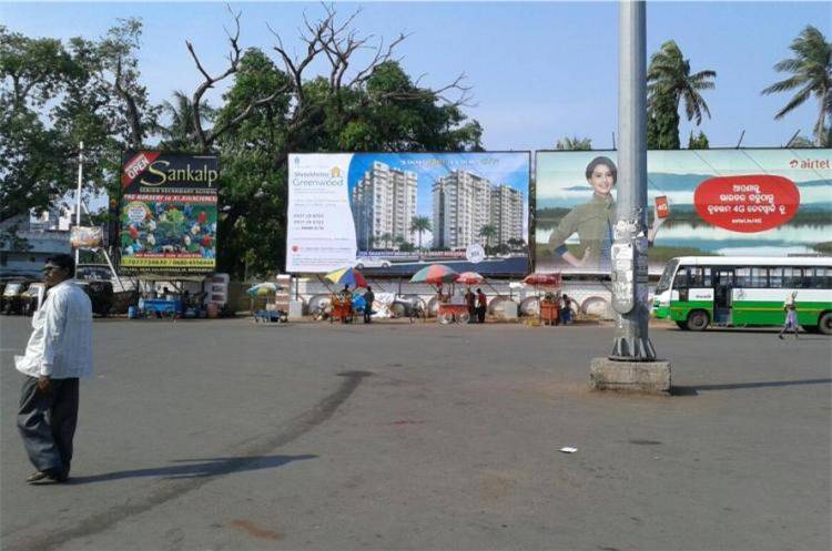 Outdoor Advertising image